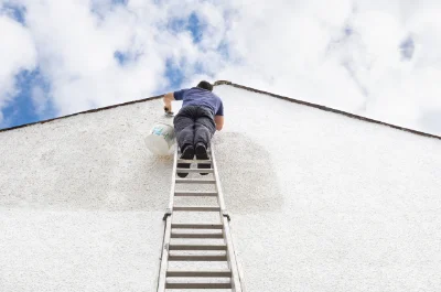 Peinture extérieure à Champillet — façades et ravalement
